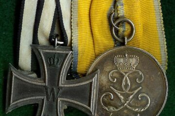 „Decoraţiuni şi medalii străine”