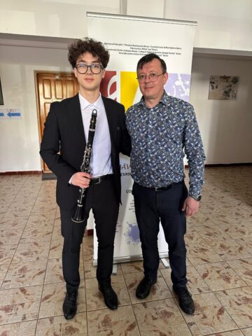 Tinerii artiști de la Colegiul „Ciprian Porumbescu” s-au remarcat la Bacău, la „Primăvara talentelor”