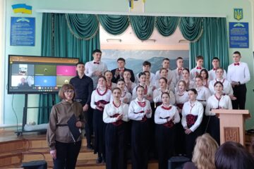 Delegație de la „Mihai Eminescu”, prezentă la conferința „Primele încercări de cercetare: căutări, rezultate, perspective”, la Cernăuți