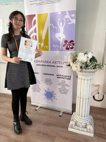 Tinerii artiști de la Colegiul „Ciprian Porumbescu” s-au remarcat la Bacău, la „Primăvara talentelor”