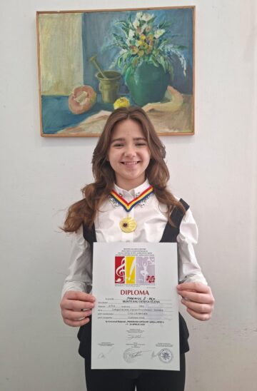 Tinerii artiști de la Colegiul „Ciprian Porumbescu” s-au remarcat la Bacău, la „Primăvara Artelor”