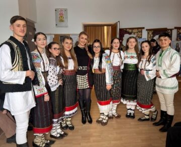 Tinerii artiști de la Colegiul „Ciprian Porumbescu” s-au remarcat la Bacău, la „Primăvara talentelor”
