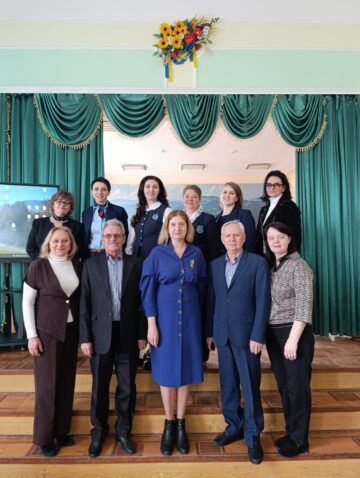 Delegație de la „Mihai Eminescu”, prezentă la conferința „Primele încercări de cercetare: căutări, rezultate, perspective”, la Cernăuți