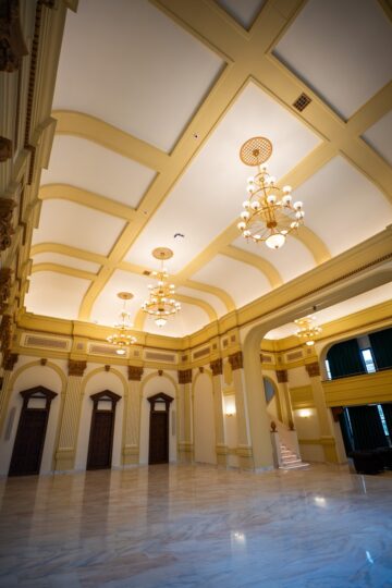 Sucevenii vor putea admira Palatul Administrativ restaurat, la Ziua porților deschise