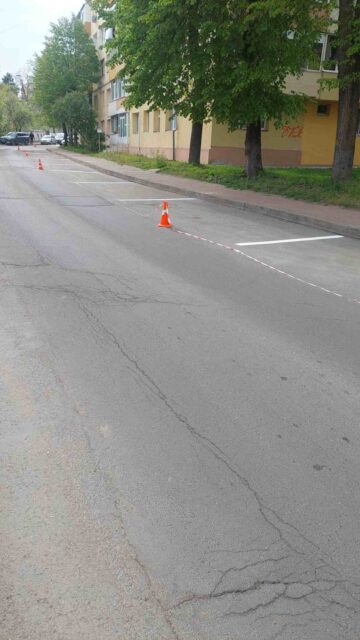 Parcări cu autotaxare pe 39 de străzi din municipiul Suceava, până la deblocarea licitațiilor de atribuire a locurilor