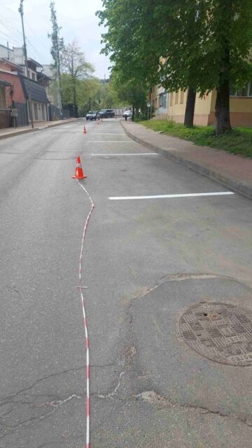Parcări cu autotaxare pe 39 de străzi din municipiul Suceava, până la deblocarea licitațiilor de atribuire a locurilor