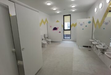 Lucrările la creșa modernă, de 110 locuri, care va fi dată în folosință în toamnă în Burdujeni, recepționate de premierul Ilie Bolojan