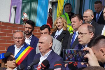 Lucrările la creșa modernă, de 110 locuri, care va fi dată în folosință în toamnă în Burdujeni, recepționate de premierul Ilie Bolojan
