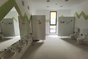 Lucrările la creșa modernă, de 110 locuri, care va fi dată în folosință în toamnă în Burdujeni, recepționate de premierul Ilie Bolojan