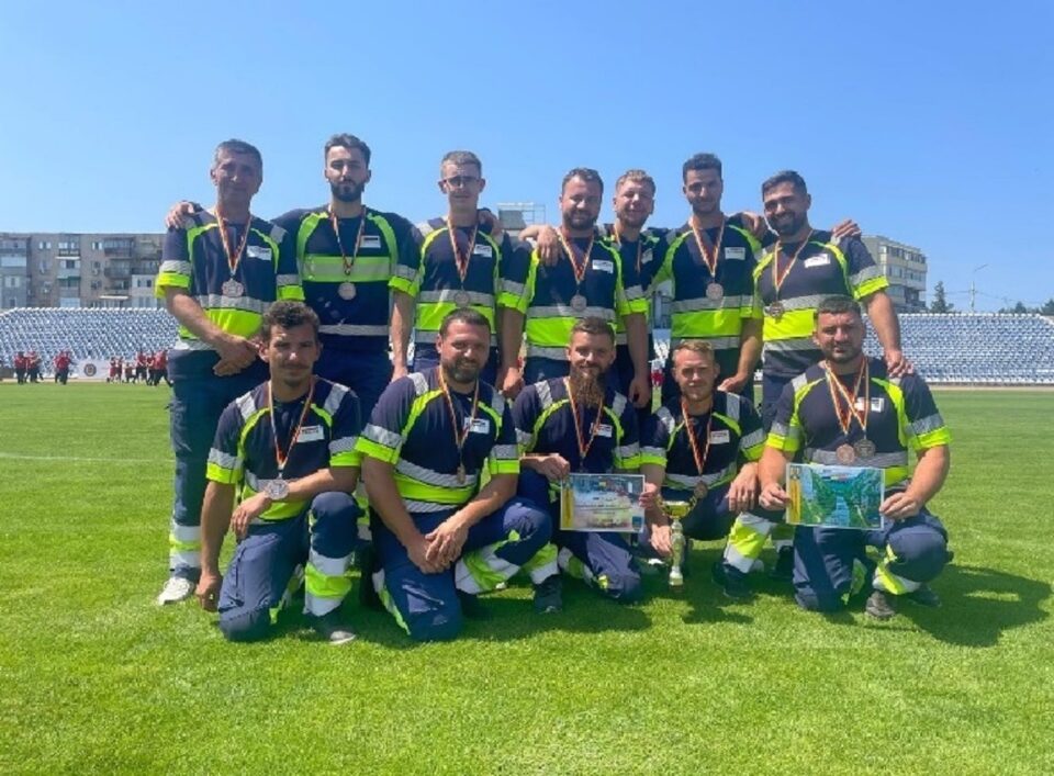 Serviciul Privat pentru Situații de Urgență EGGER Romania, premiat - foto EGGER Holzwerkstoffe