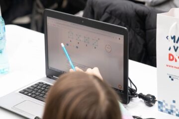 Marea Aventură Digitală, competiția gratuită pentru copii, pe 9 mai