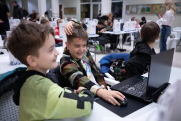 Marea Aventură Digitală, competiția gratuită pentru copii, pe 9 mai