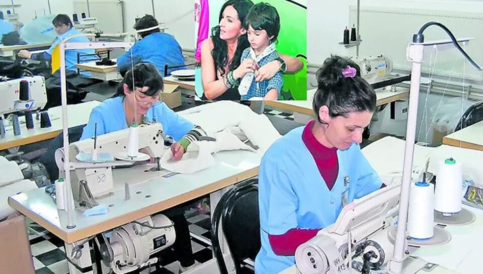 Haine pentru colectia fiului Mihaelei Radulescu, fabricate la Suceava - foto Libertatea.ro