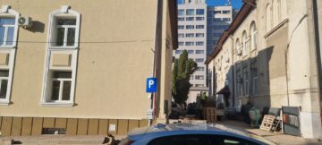 Reabilitarea fațadei bibliotecii județene a fost finalizată