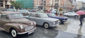 În jur de 120 de mașini retro vor putea fi admirate în centrul Sucevei, multe din acestea vehicule rare și cu vechime de peste jumătate de secol