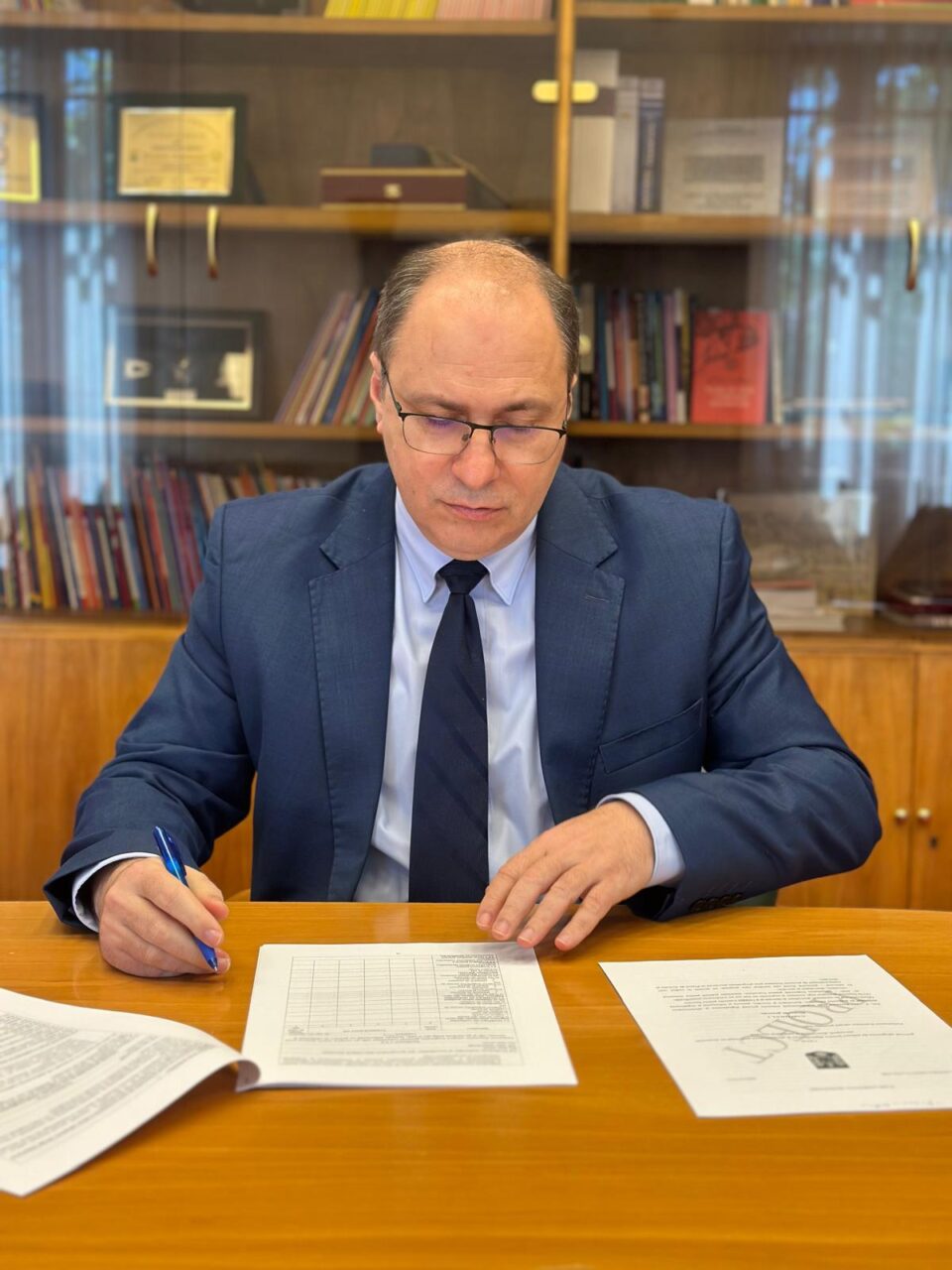 Primă didactică de 1.500 de lei pentru profesori și personalul auxiliar