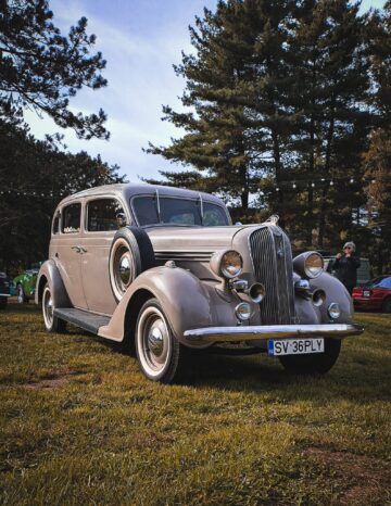 În jur de 120 de mașini retro vor putea fi admirate în centrul Sucevei, multe din acestea vehicule rare și cu vechime de peste jumătate de secol