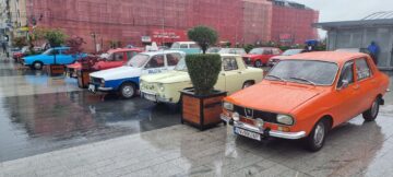În jur de 120 de mașini retro vor putea fi admirate în centrul Sucevei, multe din acestea vehicule rare și cu vechime de peste jumătate de secol