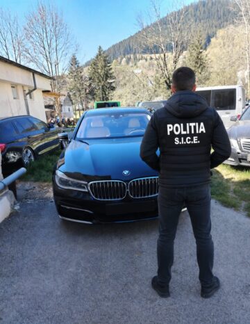 Paris Fărămiță, lăsat fără BMW-ul cu care circula, dar și fără hainele și parfumurile din interior