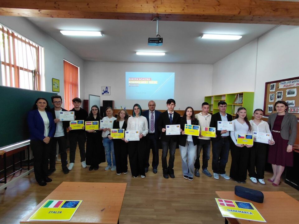 „Europa noastră, România mea – file de istorie”, concurs la Colegiul „Hurmuzachi”, cu prilejul zilelor de 9 și 10 Mai