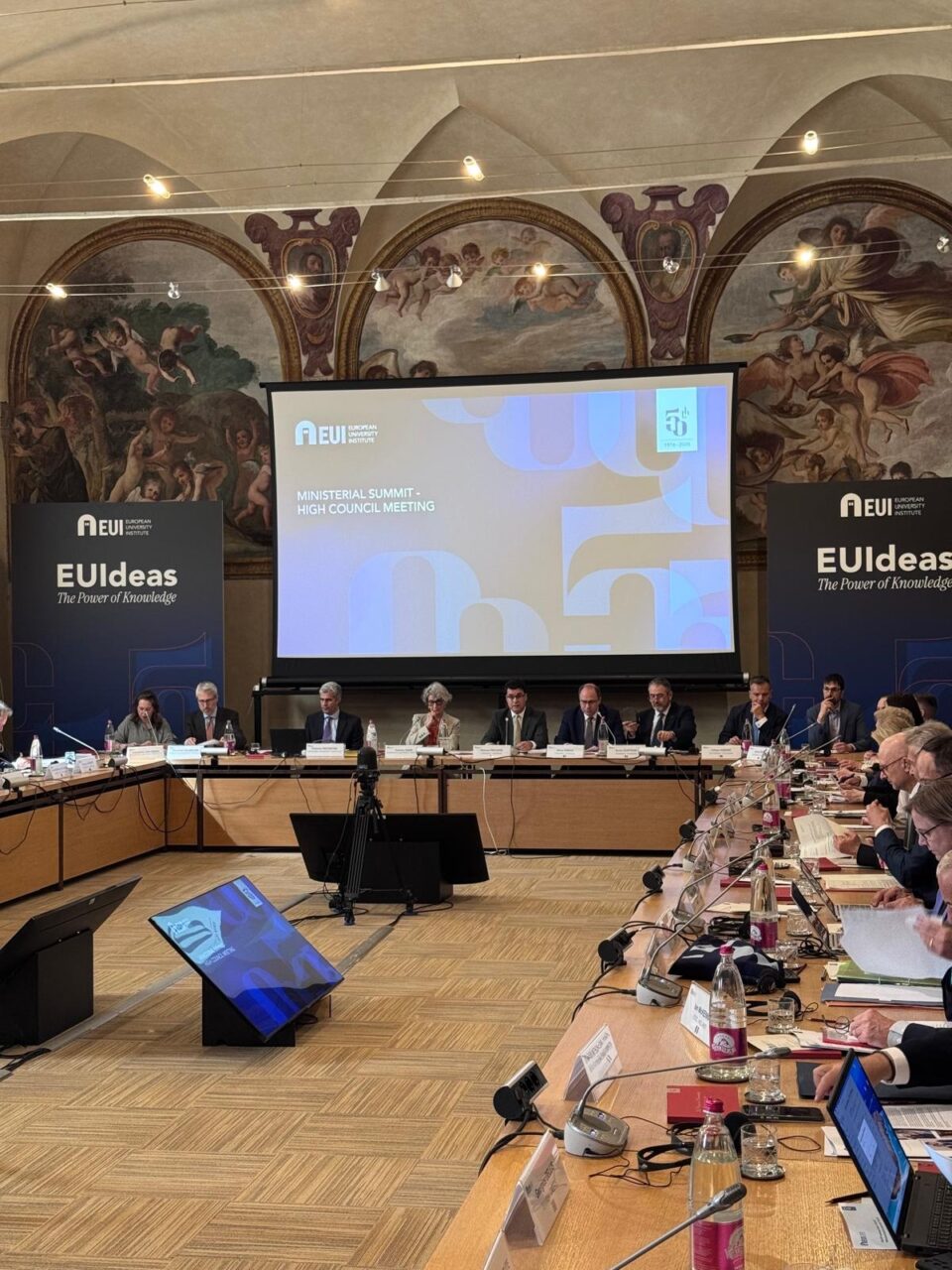 Ministrul Dimian, alături de liderii europeni, la Conferința aniversară a Institutului Universitar European, de la Florența