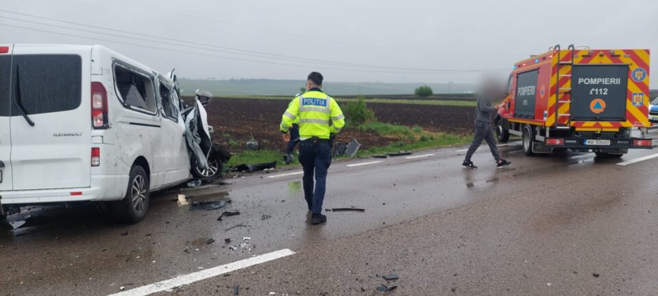 Un șofer de tir ucrainean, în vârstă de 21 de ani, a băgat în spital trei oameni