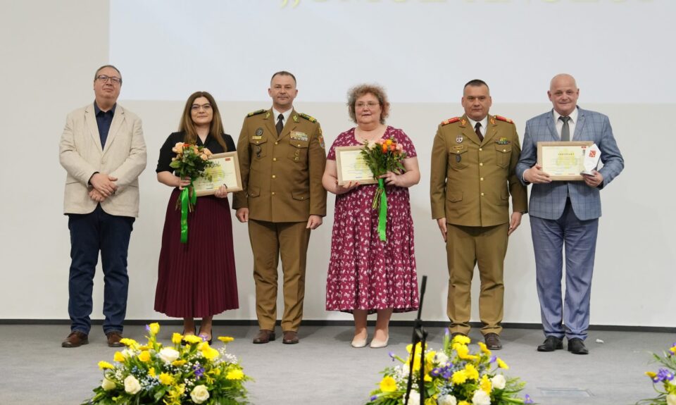 Profesorul Vladimir Sfarghiu Cerbu, premiat de Forțele Terestre Române la Gala „Omul Anului”