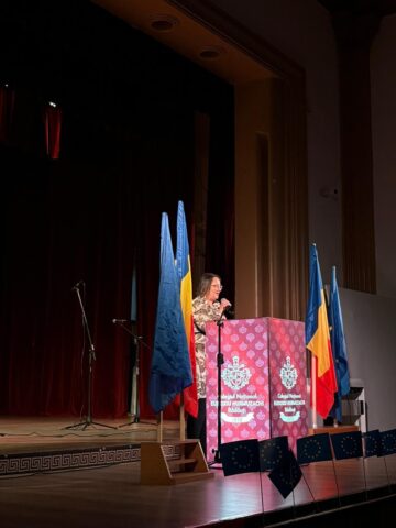 Eveniment dedicat Europei și valorilor democratice, cu peste 400 de elevi, la Rădăuți