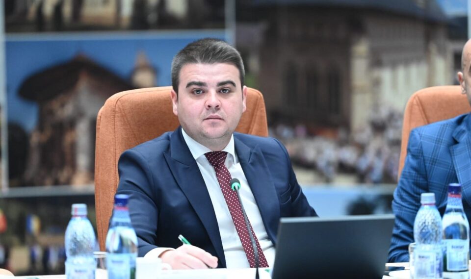 Gheorghe Șoldan spune că 36.000 de pensionari suceveni cu venituri minime vor primi vouchere pentru cumpărături de sărbători