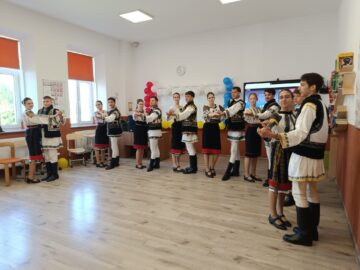 Oaspeți din Franța, la Școala Gimnazială „Orest Renei” din Burla