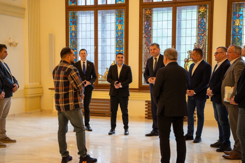 Gheorghe Șoldan și Cseke Attila au vizitat împreună Palatul Administrativ