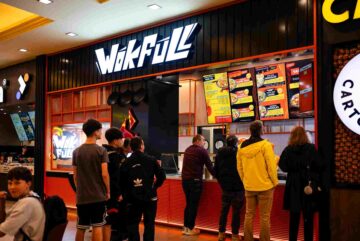 Wokfull sărbătorește un an în Suceava cu 3 zile de oferte și experiențe „bizar de bune”