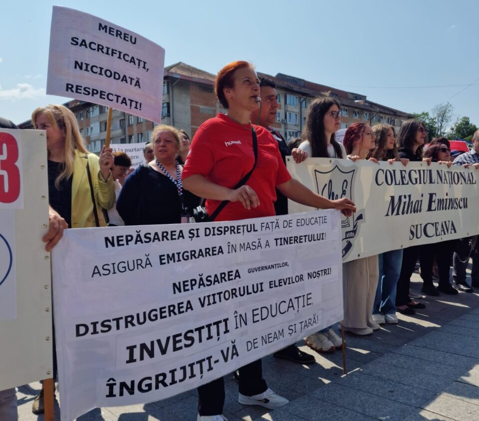 Greva din învățământul preuniversitar se amână