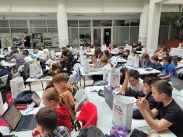 120 de copii din județ au participat la competiția „Marea Aventură Digitală”, organizată de Logiscool Suceava