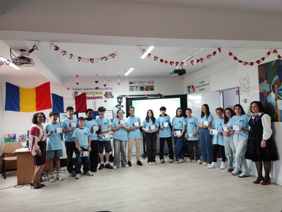 Conexiuni culturale între Rădăuți și Mortagne-sur-Sèvre: „Ouvertures sur le monde”, la Colegiul „Andronic Motrescu”