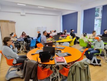 Conexiuni culturale între Rădăuți și Mortagne-sur-Sèvre: „Ouvertures sur le monde”, la Colegiul „Andronic Motrescu”