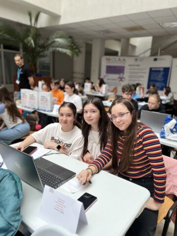 120 de copii din județ au participat la competiția „Marea Aventură Digitală”, organizată de Logiscool Suceava