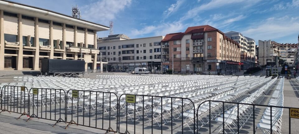 Amplă manifestare cultural-religioasă în centrul Sucevei, pentru susținerea unei familii care se luptă să-și recupereze doi copii