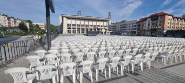 Amplă manifestare cultural-religioasă în centrul Sucevei, pentru susținerea unei familii care se luptă să-și recupereze doi copii