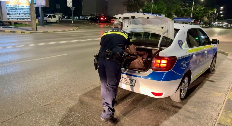 Sute de amenzi, 19 permise ridicate și un șofer reținut în arest, după o nouă razie de amploare a polițiștilor
