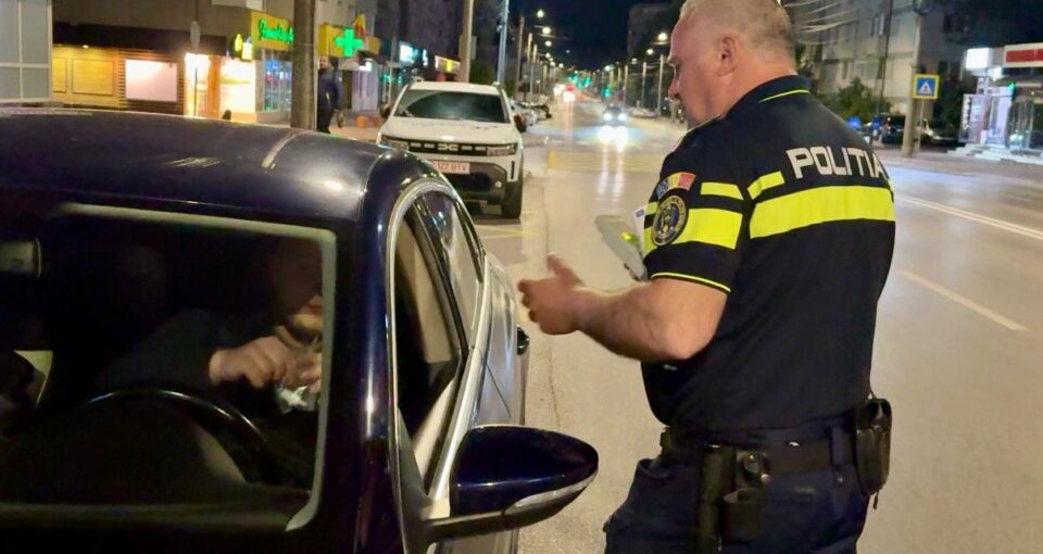 Sute de amenzi, 19 permise ridicate și un șofer reținut în arest, după o nouă razie de amploare a polițiștilor