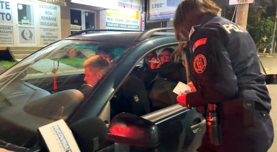 Sute de amenzi, 19 permise ridicate și un șofer reținut în arest, după o nouă razie de amploare a polițiștilor