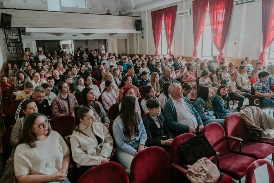 Ediția a IV-a a Centrului de Performanță „Școala de valori” Fălticeni, la ceas de bilanț
