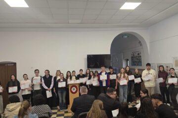 Excelență în matematică la Colegiul Național „Eudoxiu Hurmuzachi” Rădăuți Excelență în matematică la Colegiul Național „Eudoxiu Hurmuzachi” Rădăuți