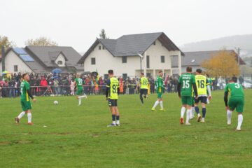 Derbiul Ligii a V-a s-a încheiat cu o remiză spectaculoasă Derbiul Ligii a V-a s-a încheiat cu o remiză spectaculoasă