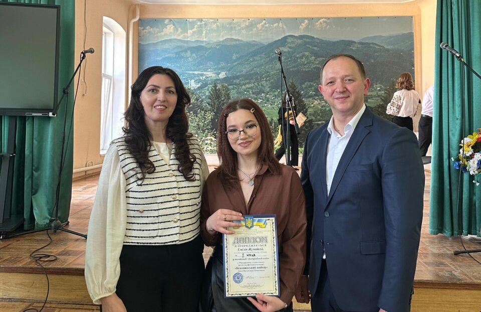 Elevă de la Colegiul „Mihai Eminescu” Suceava, pe podium la un concurs internațional de muzică din Cernăuți