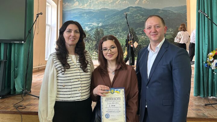 Elevă de la Colegiul „Mihai Eminescu” Suceava, pe podium la un concurs internațional de muzică din Cernăuți