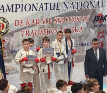 Sportivii antrenați de Sensei Ovidiu Sfetcu s-au întors de la Naționale cu nu mai puțin de 90 de medalii
