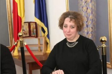 Luminița Reveica Țaran