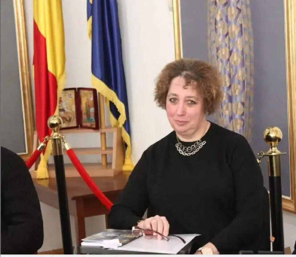 Luminița Reveica Țaran